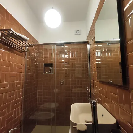 Cloister Frühstückspension Neapel